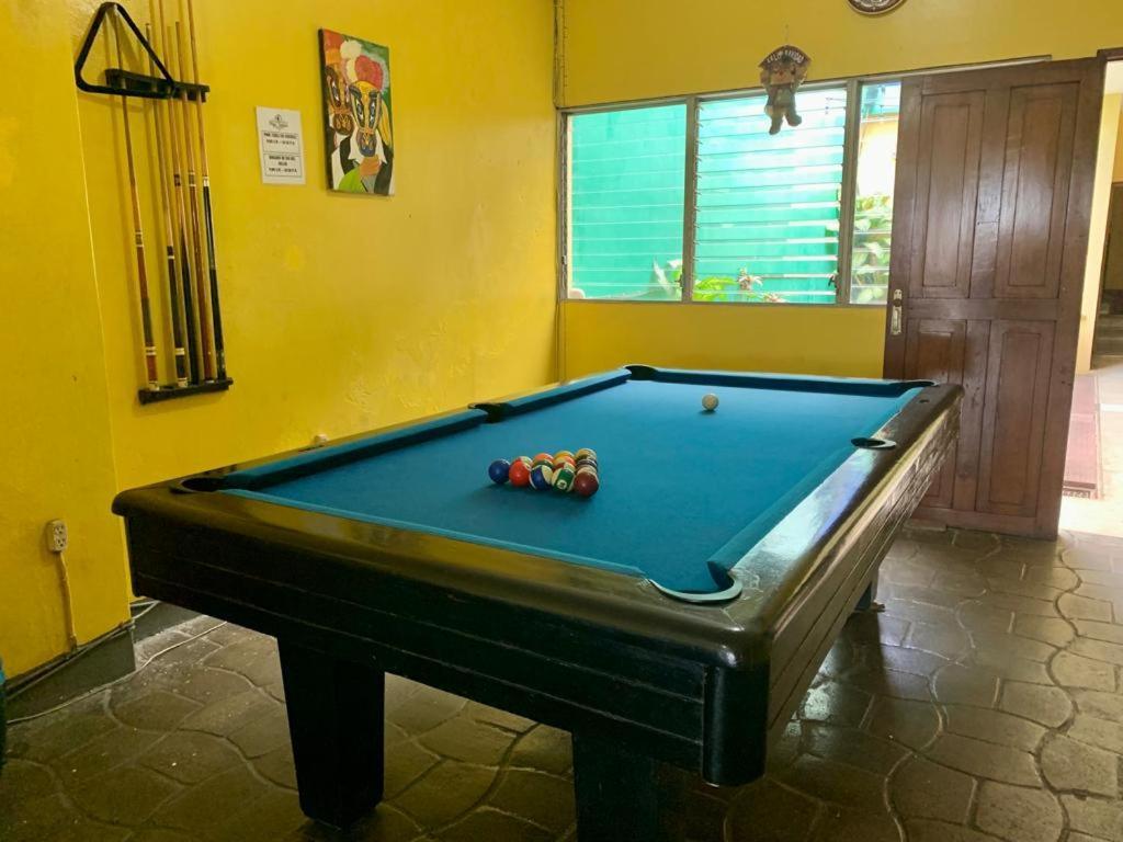 Hostal Fachente Leon Exterior photo