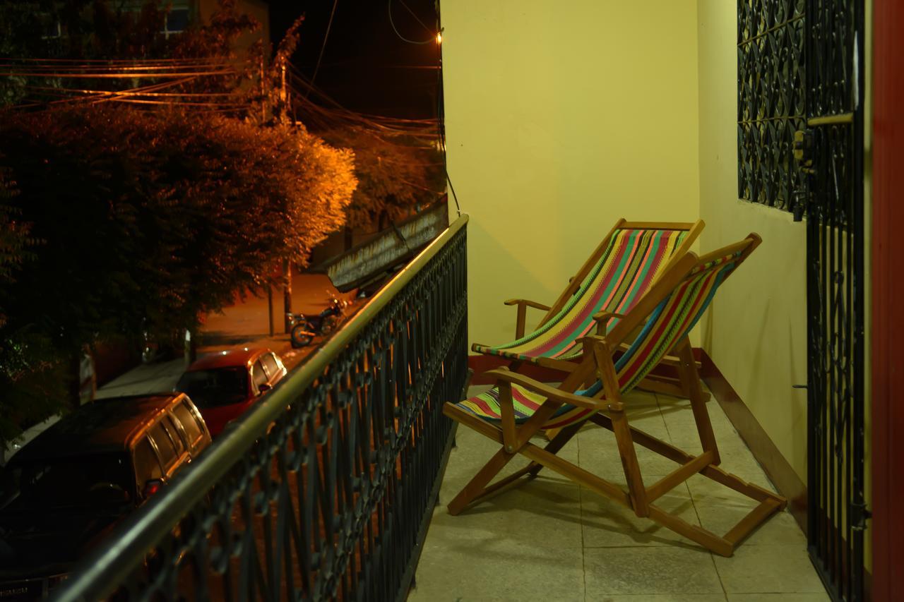 Hostal Fachente Leon Exterior photo